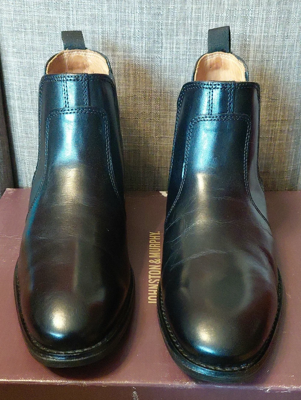 Johnston & Murphy Men's Black Lewis Chelsea Leather Boot Size 8.5